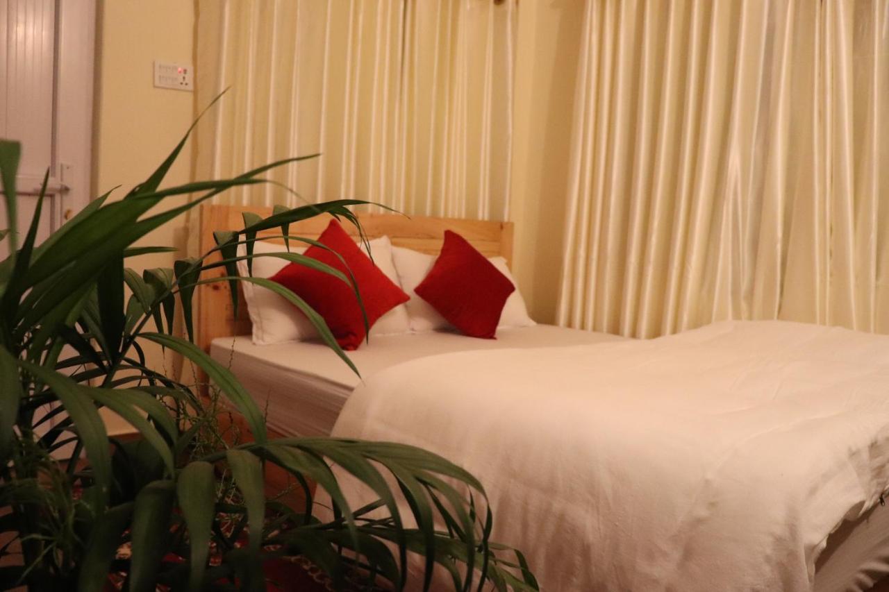 Hotel Young'S Stupa Ranipauwa Luaran gambar